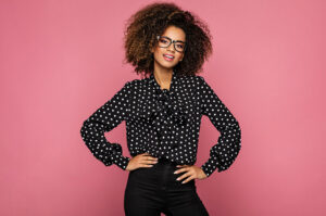 lady in poka-dot top